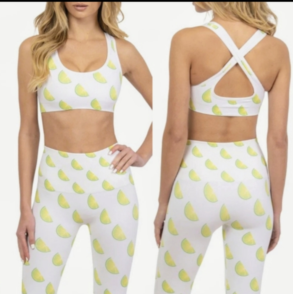 🆕Morgan Stewart Sport Lime 2pc Set